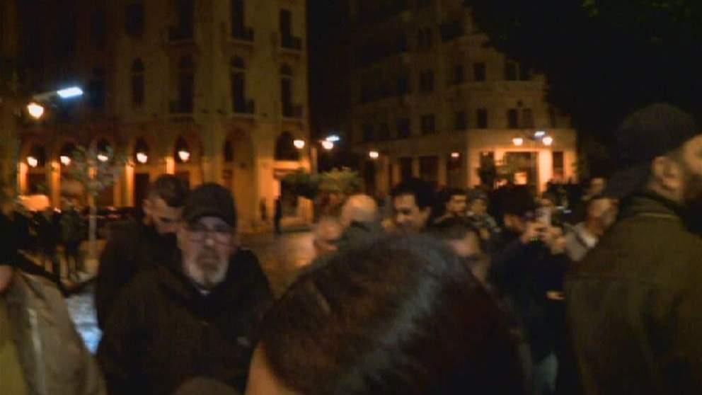 الإحتجاجات مستمرة في ساحة النجمة.. مراسلة الجديد تنقل الصورة