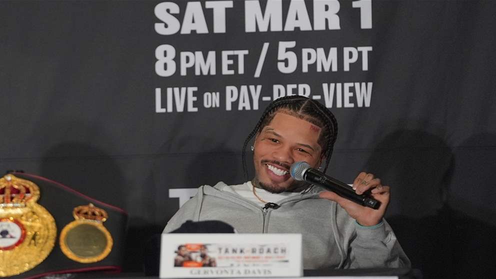 ملاكم شهير معتقل بتهم الشروع في الخطف والاحتجاز غير القانوني