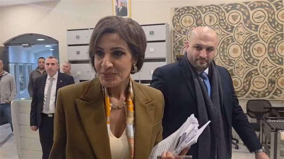 كيف علق وزراء الثنائي حول بند إعادة الإعمار؟ - شاهد الفيديو