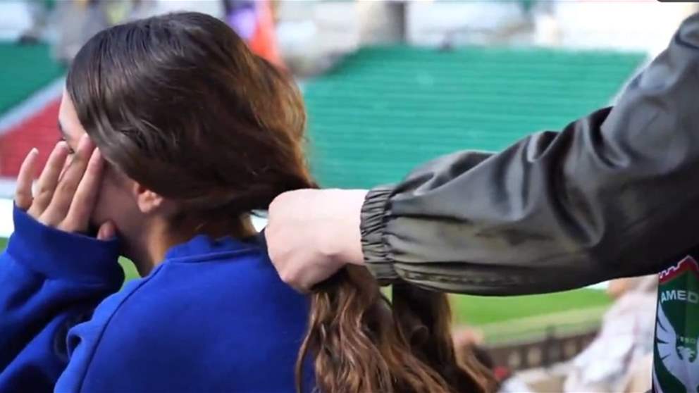 فيديو - غرامة مالية على متصدر الدوري بسبب جدائل الشعر