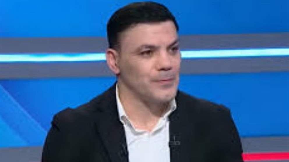 سلطات مطار القاهرة تعتقل عمرو زكي 