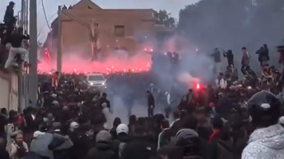 فيديو - لهيب جماهيري يسبق رحلة مولودية الجزائر