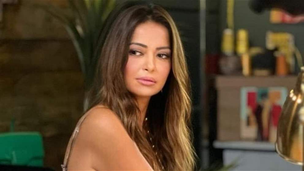 داليا مصطفى تكشف أسباب لجوئها إلى طبيب نفسي بعد صدمات متتالية 