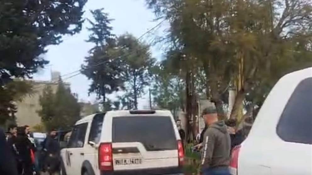  اعتراض دورية لليونيفيل في زوطر الشرقية (فيديو)