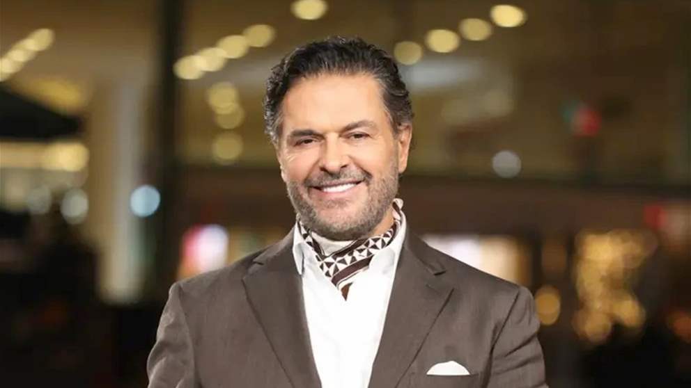 سامر المصري و عابد فهد يشاركان راغب علامة الغناء على مسرح حفله في دبي 