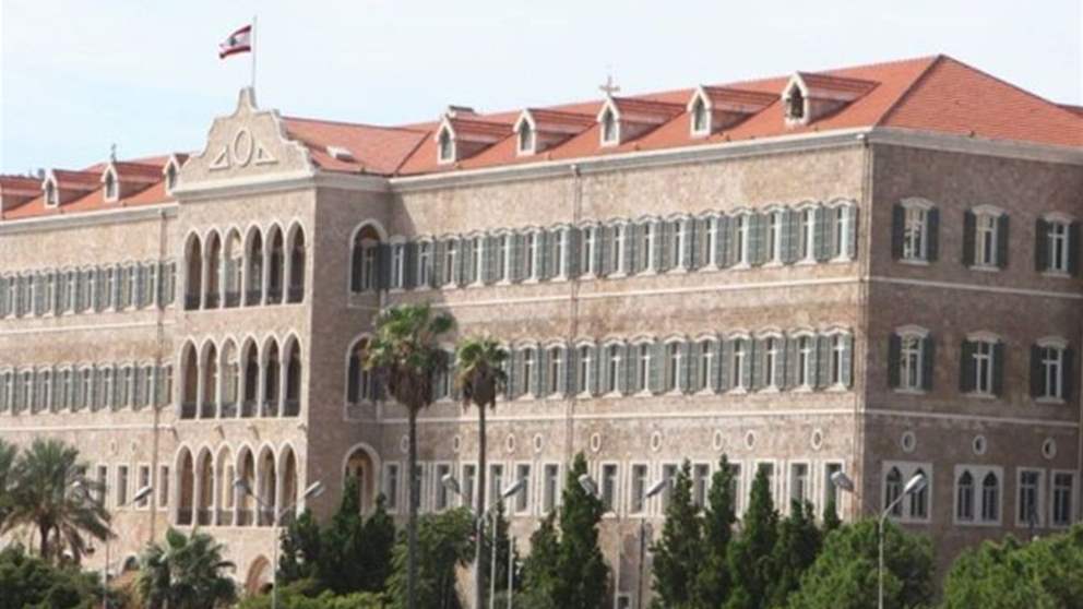 "الحكومة عكس السير".. مواقف جديدة لنائب "حزب الله"! 