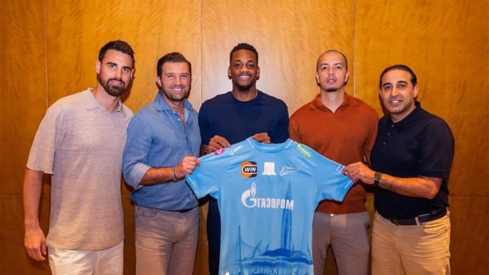 فيديو - مصارعة بدلاً من كرة القدم 