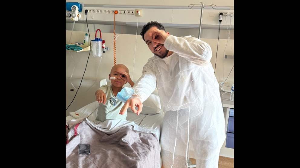 ريان شرقي يحقّق أمنيّة طفل مريض في "ليون" 