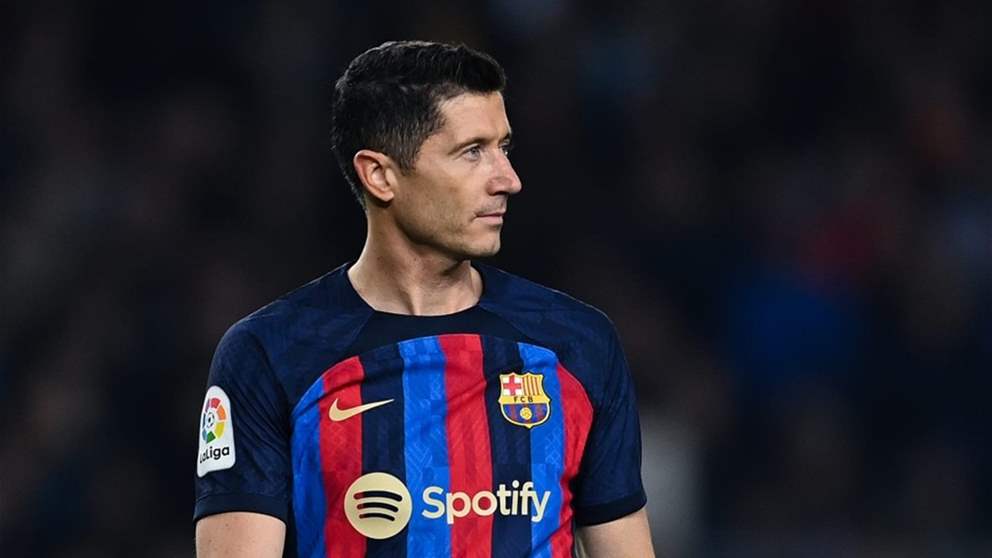 ليفاندوفسكي يتسبب بإدانة مديرة عقاريّة باختلاس الملايين 