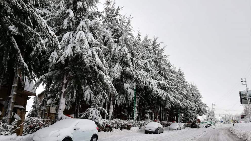 بسبب الثلوج.. إليكم الطرقات المقطوعة