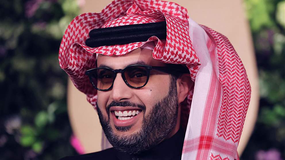 معالي المستشار تركي آل الشيخ يجتمع بنجوم الفن المصري على مائدة سحور 