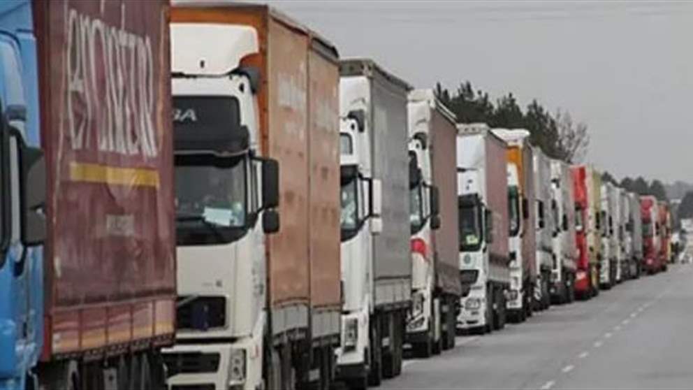 شاحنات مشبوهة والبضاعة تُستبدل قبل الوصول إلى المرفأ