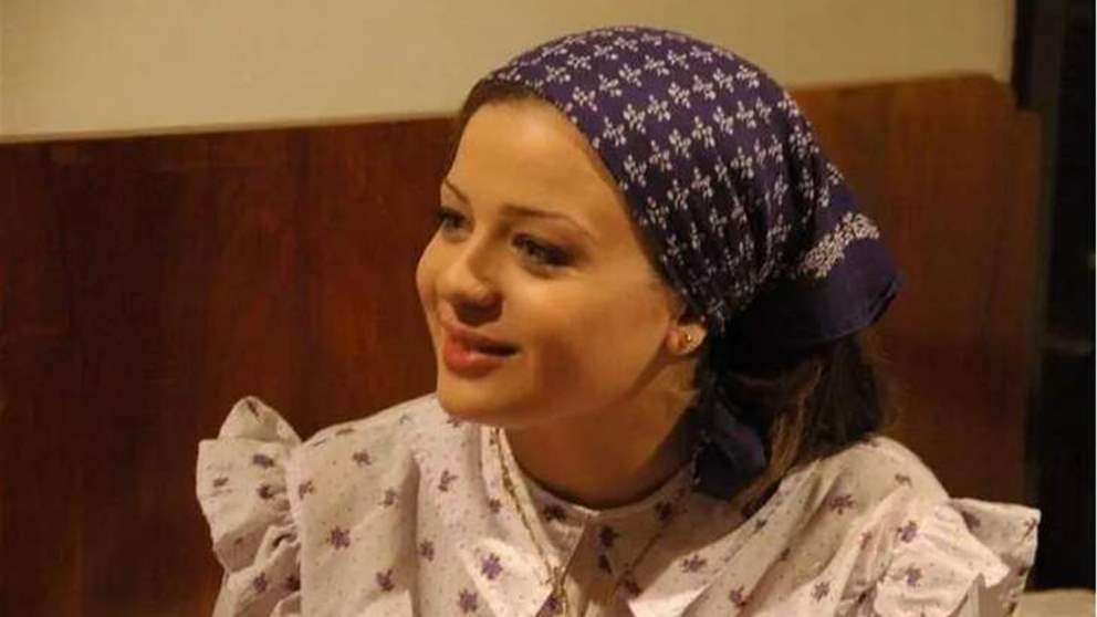 أناهيد فياض نجمة باب الحارة تفجع بوفاة ابنها عن عمر ناهز 14 عامًا