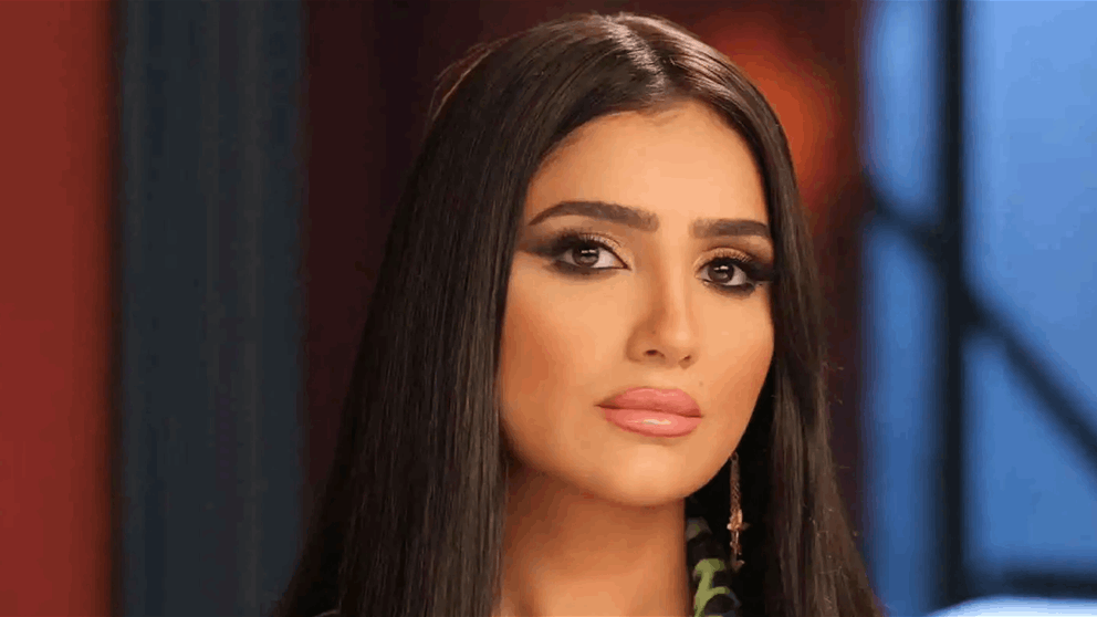 مي عمر تشكر نجوم الفن والجمهور بكلمات مؤثرة بعد عزاء والدها