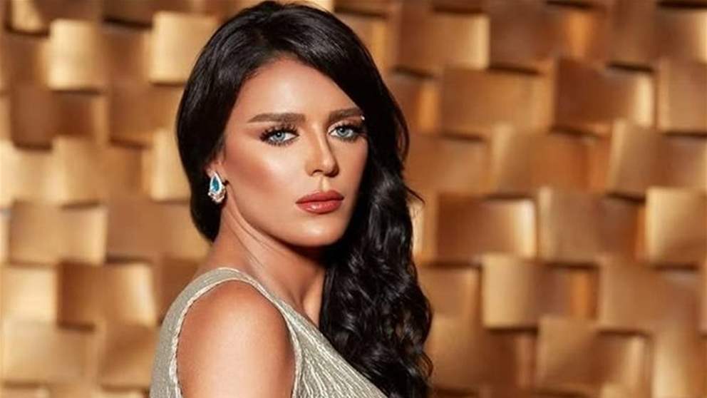 هبة السيسي تظهر حليقة الرأس في اول ظهور لها بعد اصابتها بالسرطان