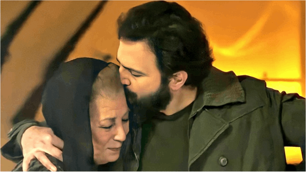 منى واصف تشيد بشراكتها مع تيم حسن وتعلق: اذا جاب ام تانية بغار