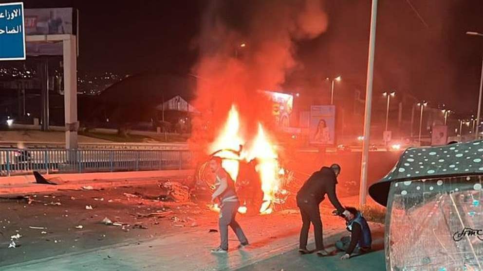 بالفيديو - الغارة التي إستهدفت اوتوستراد المطار