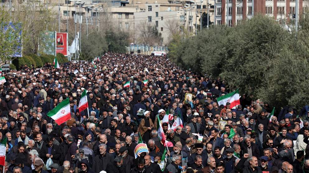 لأول مرة منذ بدء الحرب.. صلاة الجمعة في طهران (صورة)