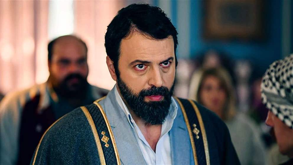 تيم حسن يثير ضجة واسعة في "مولانا" بتقليد ساخر لبشار الأسد