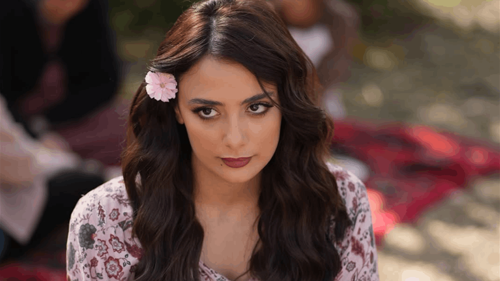 نانسي خوري تكشف كواليس مشهد أبكاها في "مولانا" امام منى واصف 