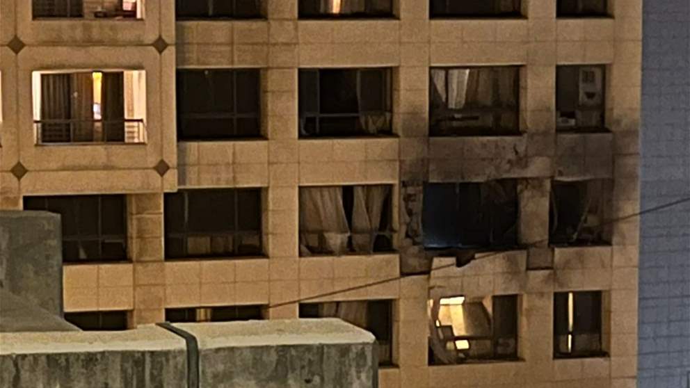 من امام الشقة المستهدفة.. مراسل الجديد ينقل المشهد 