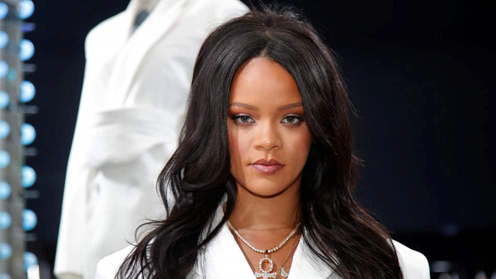 نجاة النجمة الامريكية ريهانا من اطلاق نار استهدف قصرها 