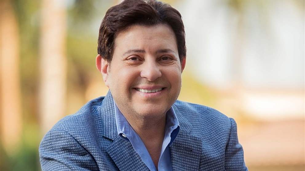 وزيرة الثقافة المصرية تطمئن الجمهور على صحة هاني شاكر