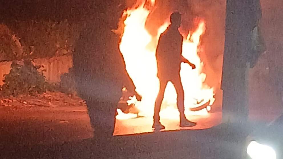 بالفيديو.. استهداف دراجة في الاوزاعي 