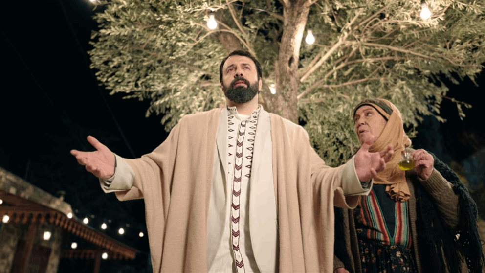 منسقة الأزياء السورية رجاء مخلوف تكشف سر عباءات تيم حسن في "مولانا"