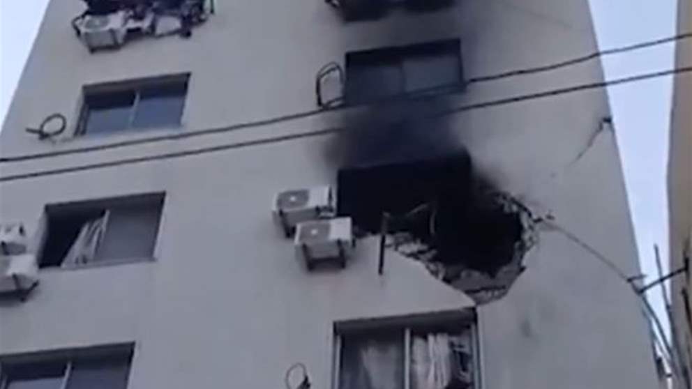 تصعيد إسرائيلي في بيروت.. استهداف شقة في النبعة فجرًا (فيديو)