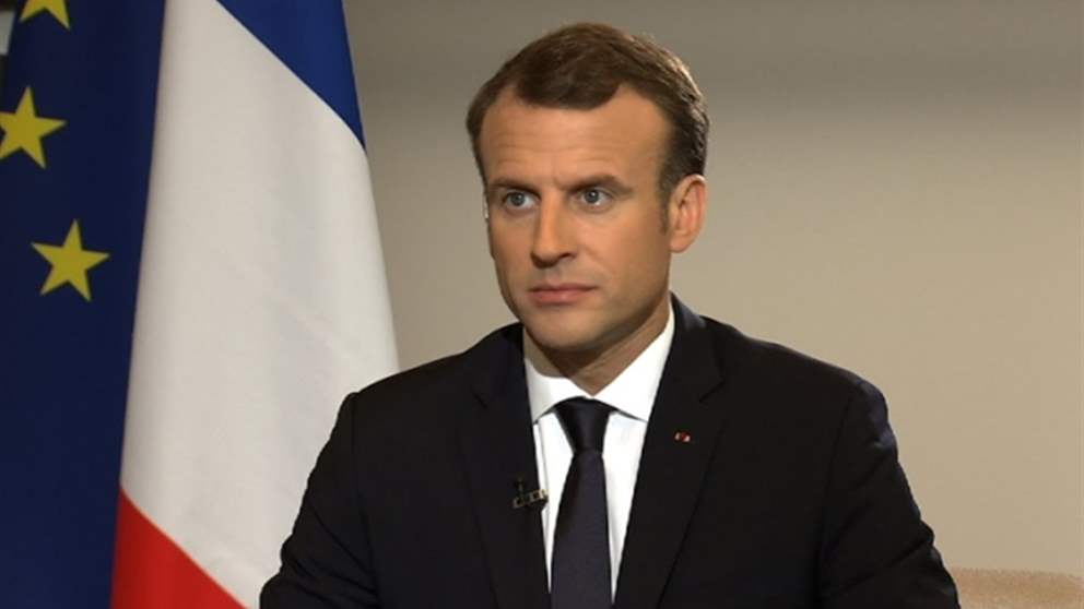 ماكرون يحذر من فوضى لبنان ويعرض استضافة المفاوضات في باريس