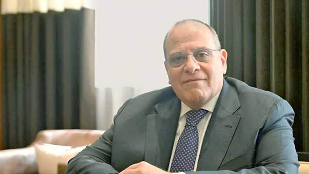 صادق الصباح يشيد بثنائية قصي خولي وكاريس بشار في مسلسل "بخمس أرواح"