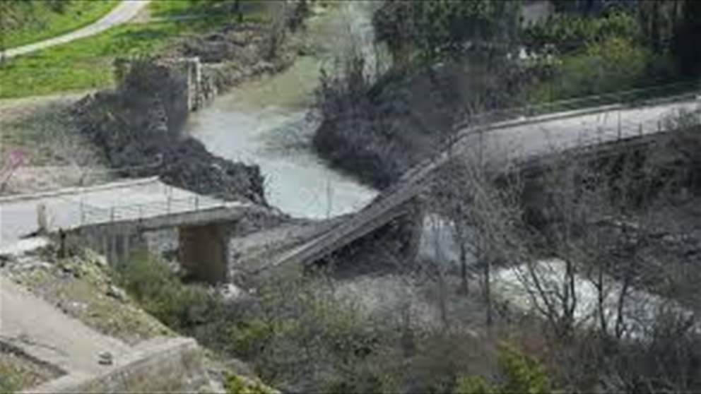 استهداف عدد من الجسور والمعابر في الجنوب.. اليكم مواقعها 