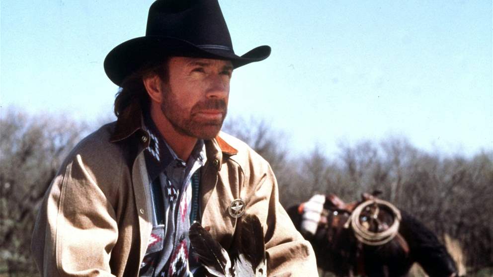 رحيل تشاك نوريس.. أسطورة الأكشن و"الرجل الذي لا يُهزم"