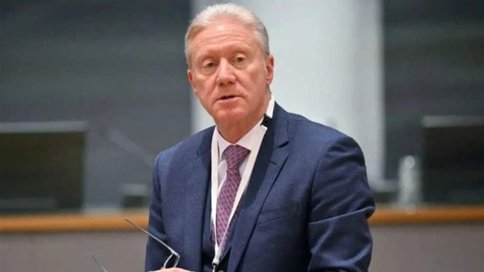 رجي نسّق رئاسياً.. وعون: لا علم لي!