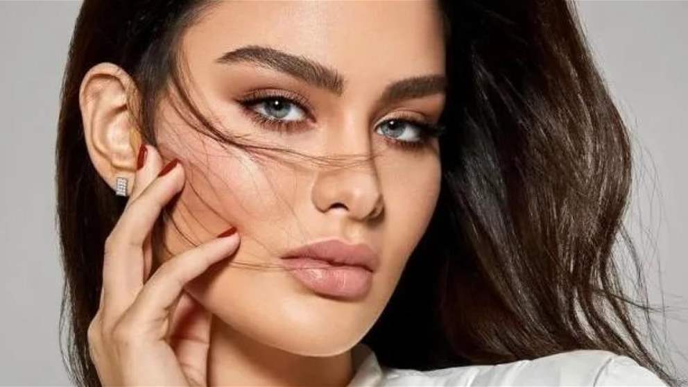 لقاء مؤثر يجمع روان بن حسين بابنتها لونا بعد عام من الفراق