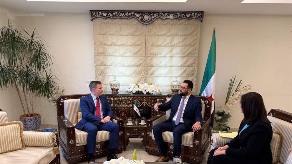 السفير الكندي في ضيافة الهزّاع