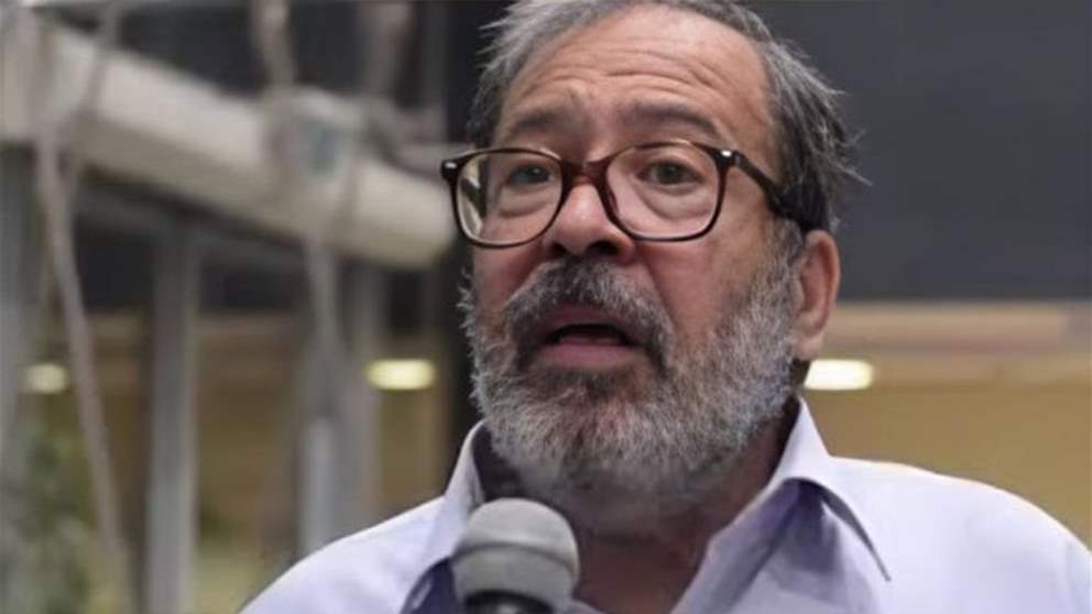 هل يتكفل خالد النبوي بعلاج سامي عبد الحليم؟ اليكم ما كشفته زوجة الاخير