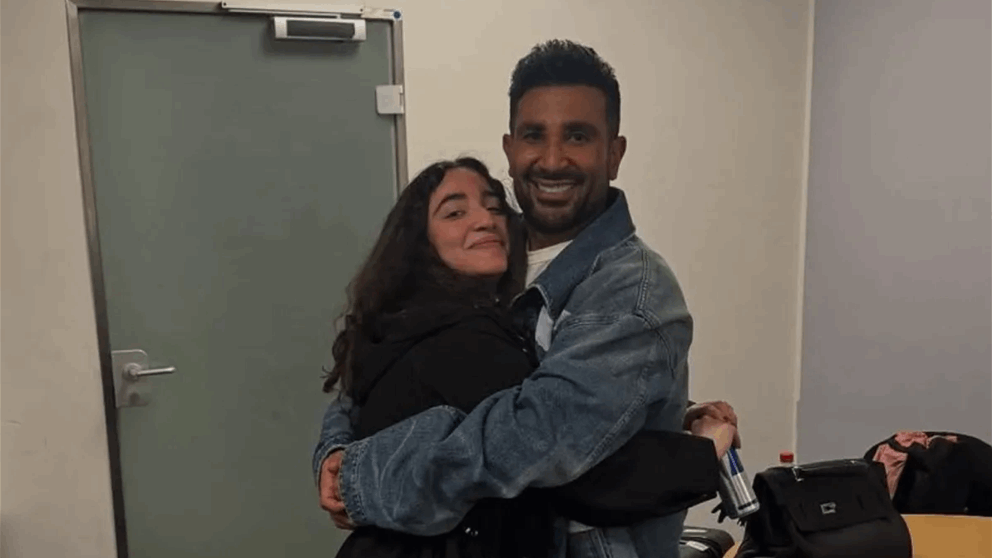 لحظة مؤثرة.. جودي ابنة احمد سعد تغني لأول مرة الى جانبه على المسرح  