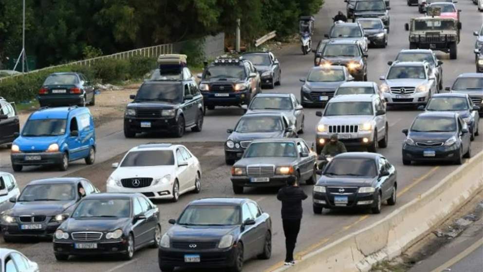 نازحون يعودون.. بعدما تفقدوا منازلهم 