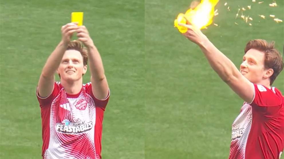 فيديو - ماكس فوش يُحرق البطاقة الصفراء