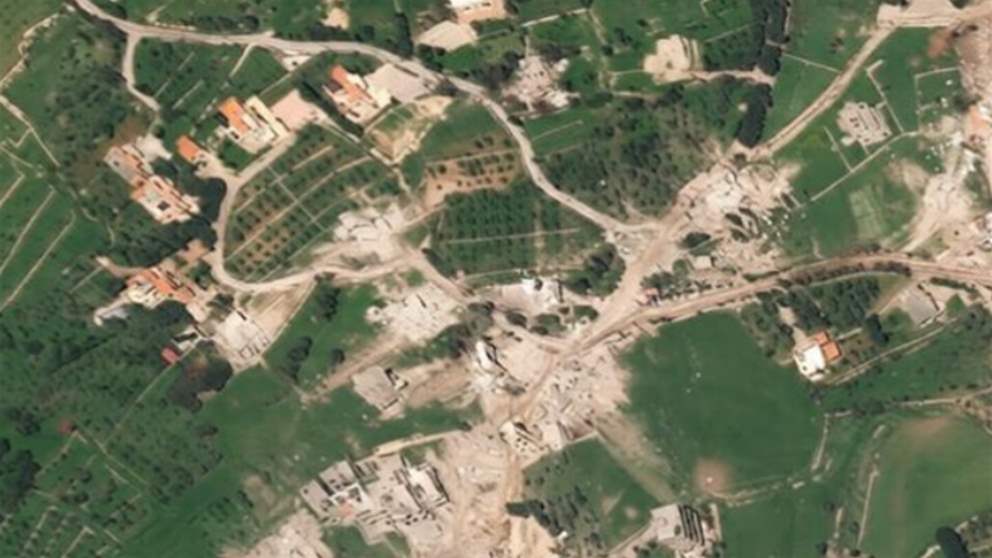 بالصور - تدمير ممنهج في بلدة رشاف