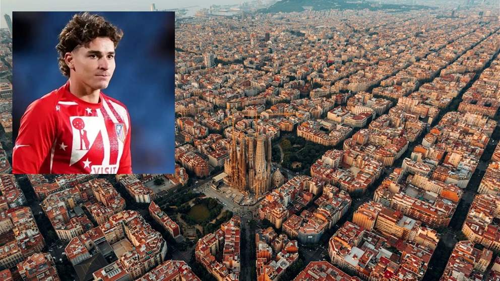 وكيل جوليان ألفاريز يصف تقارير انتقاله لبرشلونة بـ "الكذب الكامل"