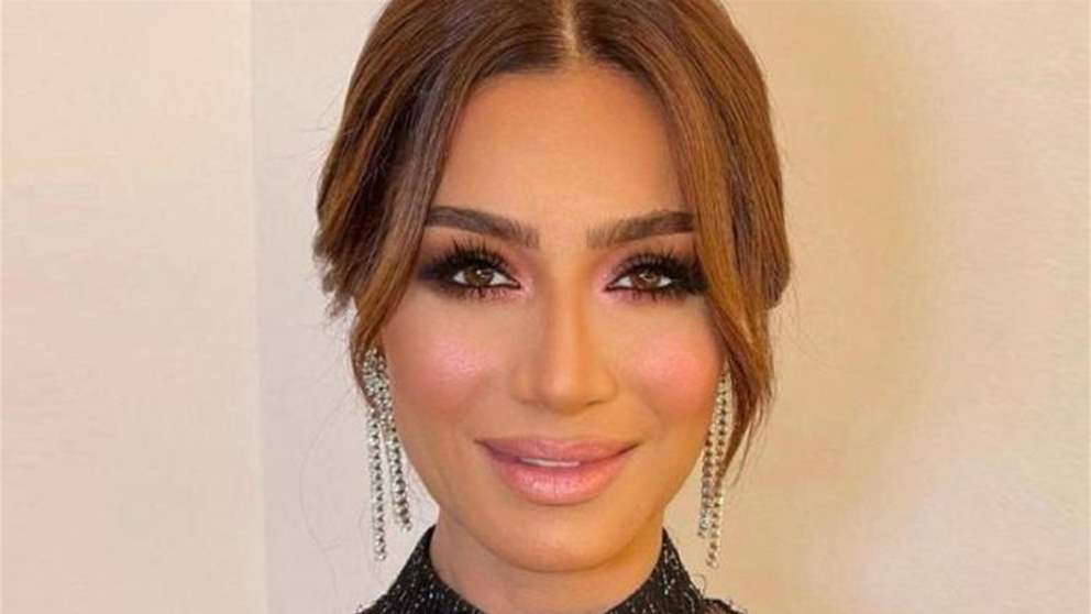 نجاة بسمة وهبة من حادث مروع بعد مطاردة غامضة على الطريق