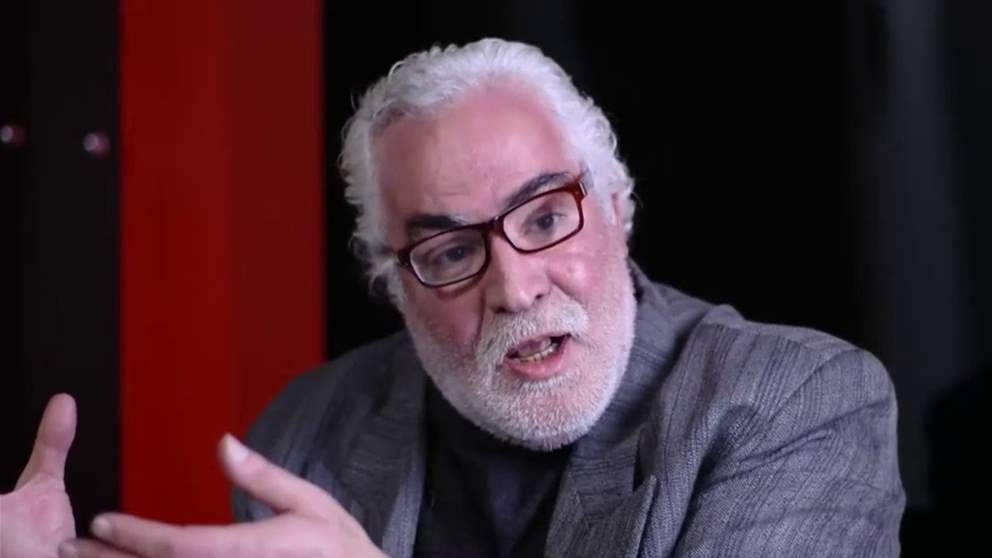 نزار أبو حجر يكشف معاناة أحمد خليفة: تهميش وظلم في وسط فني "قاسٍ"