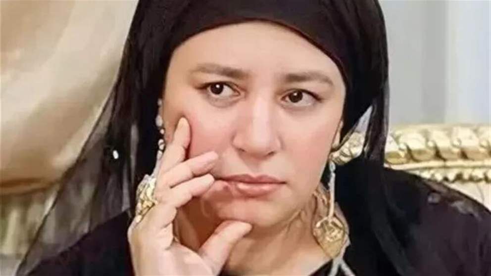 مرض عبلة كامل يتصدر في أحدث ظهور لها ويدها المتورمة حديث الجمهور