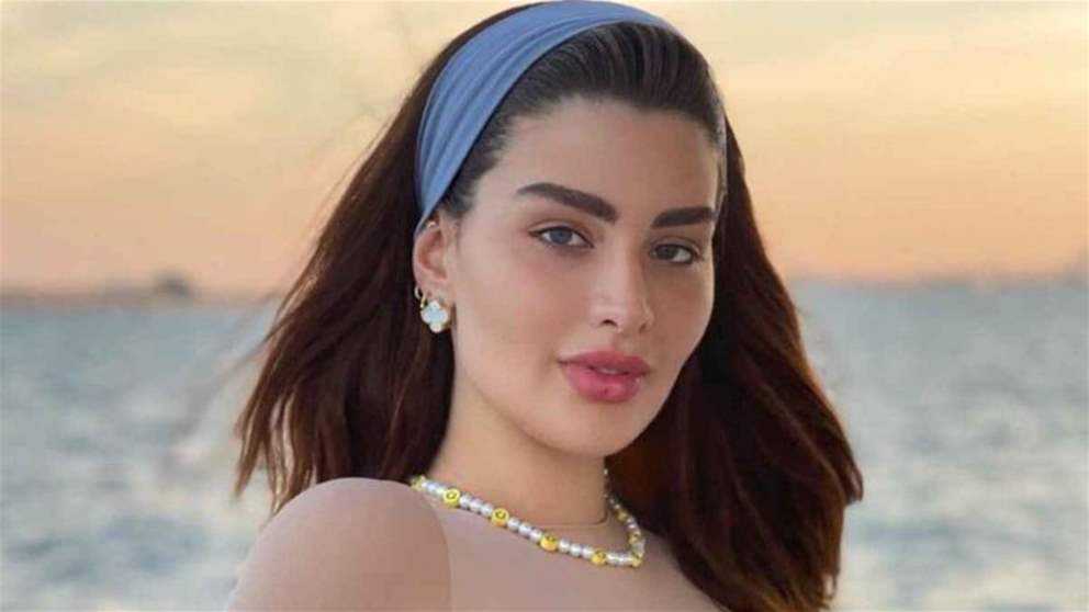 روان بن حسين ترقص مع ابنتها لونا فور وصولها إلى الأردن