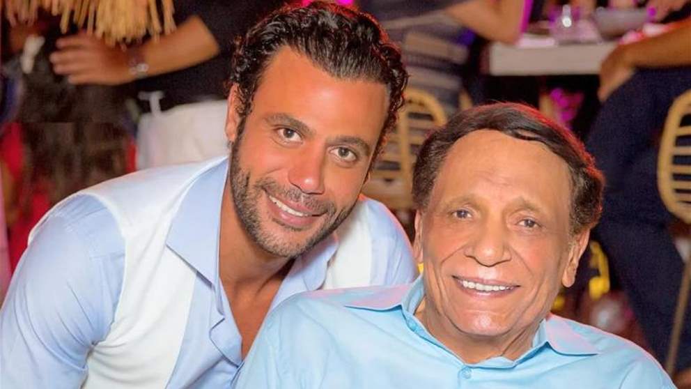 محمد إمام يحتفل بعيد ميلاد والده عادل إمام ورسائل حب من النجوم 