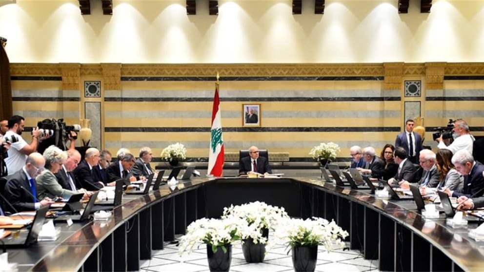 وزير الاعلام بول مرقص يتلو مقررات جلسة مجلس الوزراء