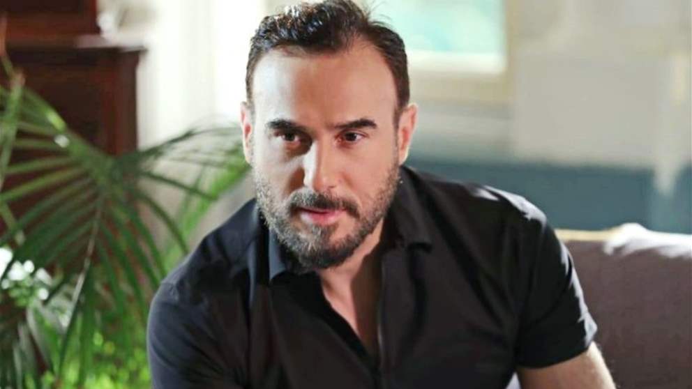 باسم مغنية يدافع عن سلاف فواخرجي ويشدد على ضرورة عودتها الى سوريا: بنت اصل